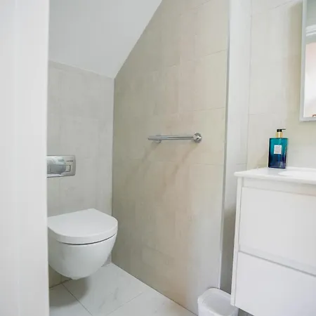 Ocean Breeze 4 Bedroom With Sea Views Near Appartement