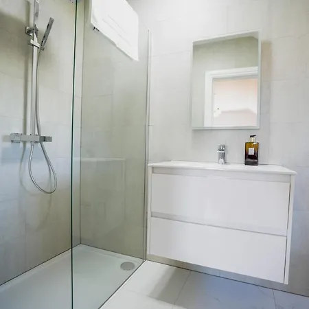 Ocean Breeze 4 Bedroom With Sea Views Near Ballyshannon